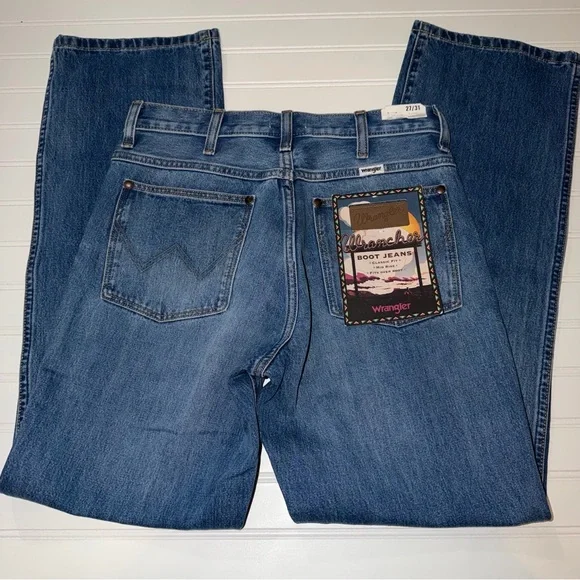 Wrangler Women's Boot Cut Jeans - Blue - Picture 3 of 6